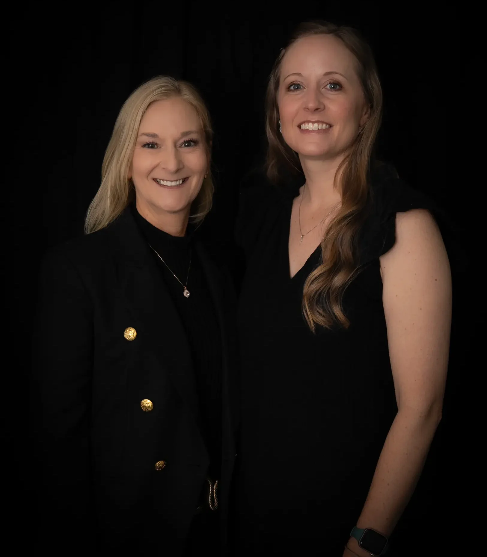 portrait of Jacey and Angie